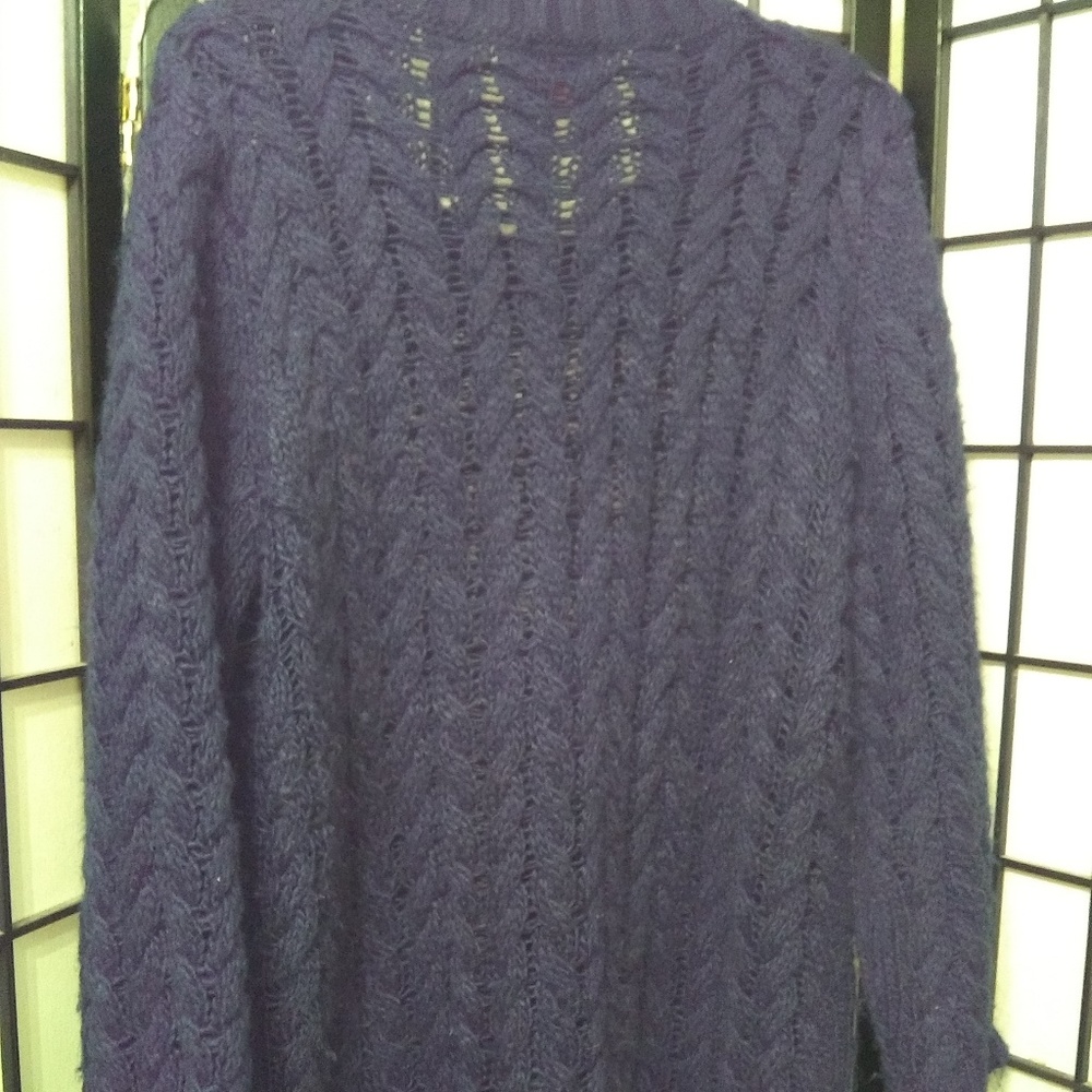 Sweater - Picture 3 of 3